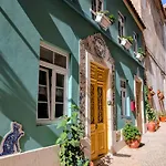 Gato, Charming Portuguese Style For Rent, Vida A Portuguesa Lejlighed