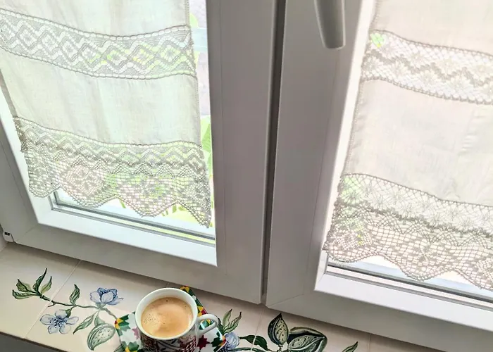 Gato, Charming Portuguese Style For Rent, Vida A Portuguesa * بورتيماو