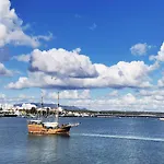 Gato, Charming Portuguese Style For Rent, Vida A Portuguesa Apartamento *