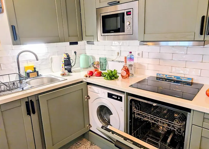 Apartment Gato, Charming Portuguese Style For Rent, Vida A Portuguesa *